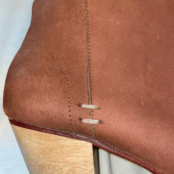 Rachel Comey brown ankle boot. - Picture 4 of 9
